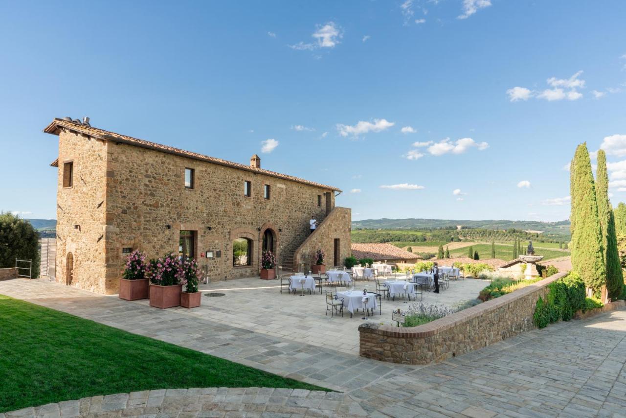 Castello Banfi - Il Borgo - Relais Et Chateaux Poggio alle Mura エクステリア 写真