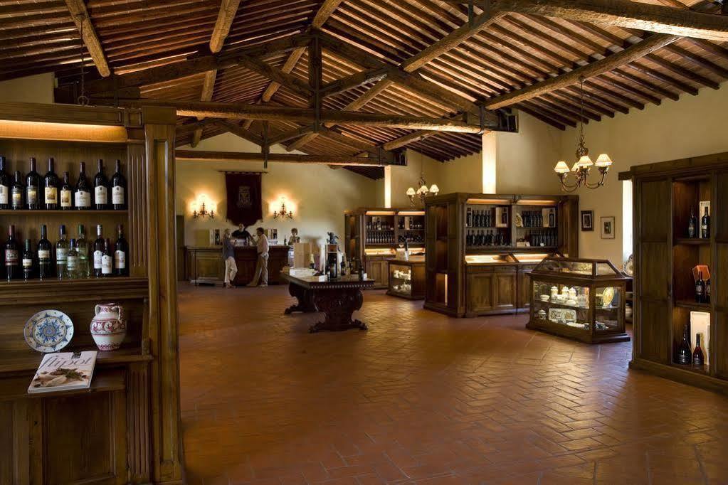 Castello Banfi - Il Borgo - Relais Et Chateaux Poggio alle Mura エクステリア 写真